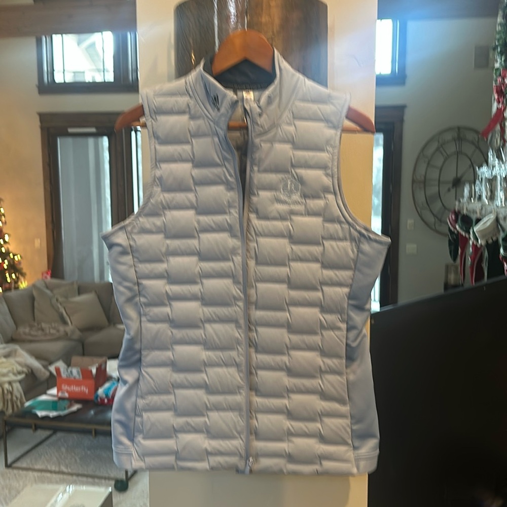 Never been worn light blue Jeremy Ranch Golf course Park City vest